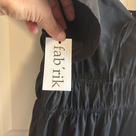 Entro Black Off-Shoulder Poplin Maxi Sundress Tiered with pockets - Picture 7 of 11